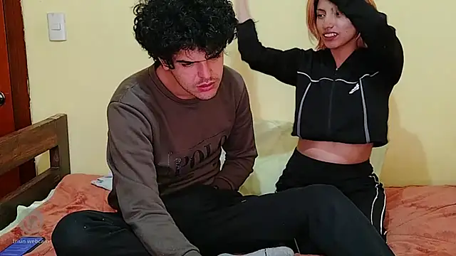 mindymiaw online show from 06-18-26, 04:56