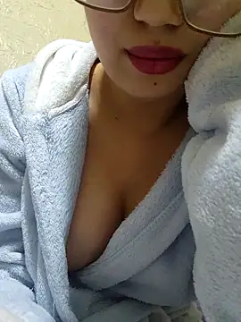 Snapshot of Sexy-Mouna chatting on 03-15-26, 08:49 Sexy-Mouna online show from 03-15-26, 08:49