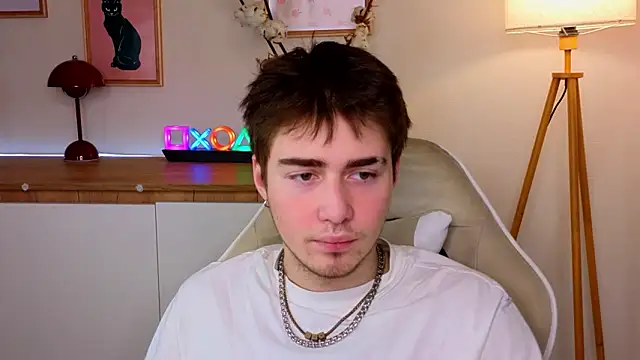 Snapshot of d3s_dn chatting on 02-11-26, 03:12 d3s dn online show from 02-11-26, 03:12