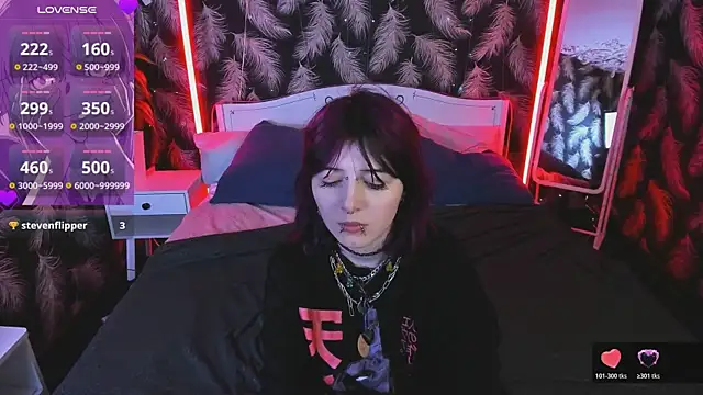 Ashley Veil online show from 04-21-26, 01:42