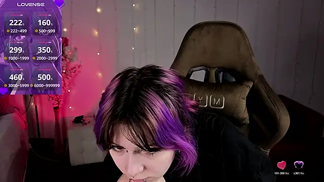 Ashley Veil online show from 04-07-26, 08:43