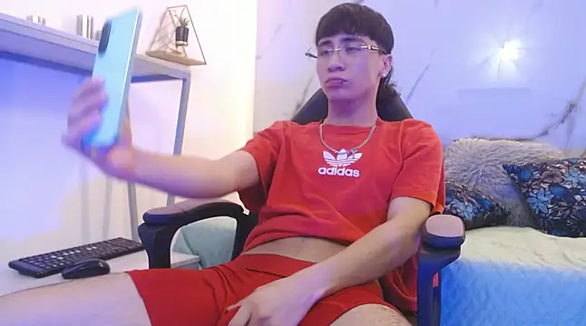 XanderGrey8 online show from 04-08-26, 07:15