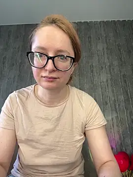 coy girl  online show from 03-04-26, 11:51