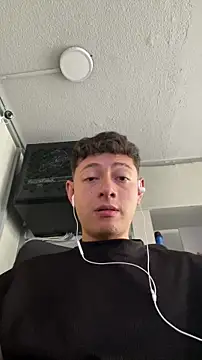 Snapshot of unapollogetic chatting on 02-22-26, 03:02 unapollogetic online show from 02-22-26, 03:02