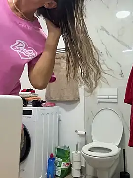 Missolevelvet online show from 03-05-26, 06:48