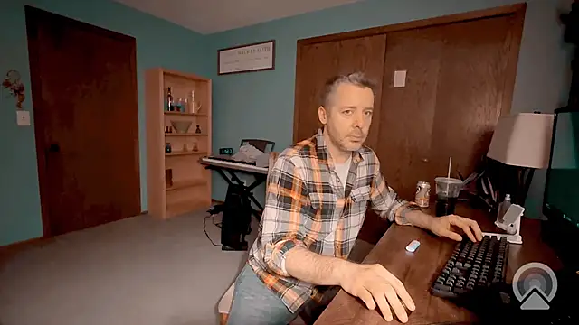 chrisw8140 online show from 06-21-26, 04:29