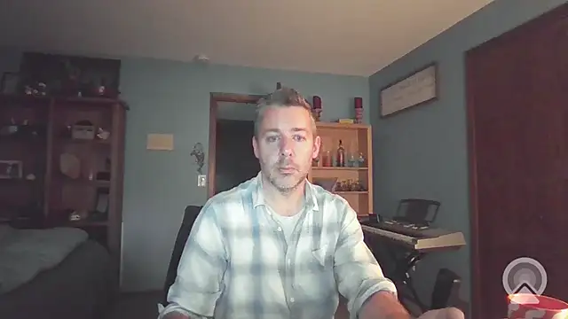 chrisw8140 online show from 04-03-26, 11:00