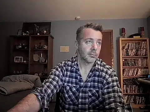 chrisw8140 online show from 02-13-26, 09:53