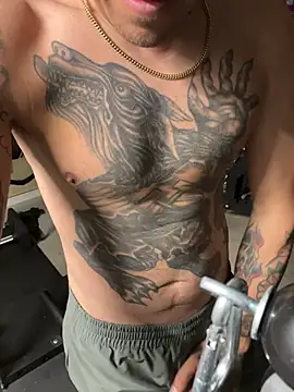 Snapshot of brngitdwn chatting on 02-20-26, 04:20 brngitdwn online show from 02-20-26, 04:20