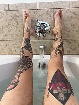 Snapshot of brngitdwn chatting on 02-20-26, 08:22 brngitdwn online show from 02-20-26, 08:22