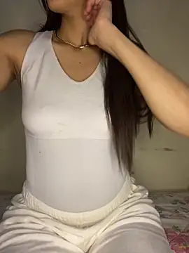 Snapshot of SexyNarRazane chatting on 02-10-26, 11:37 SexyNarRazane online show from 02-10-26, 11:37