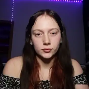 YoungLisaa18 online show from 01-12-26, 08:04