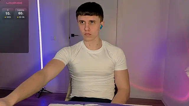 first mark online show from 02-20-26, 05:37