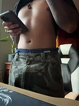 JoeyBlazy online show from 04-24-26, 02:57