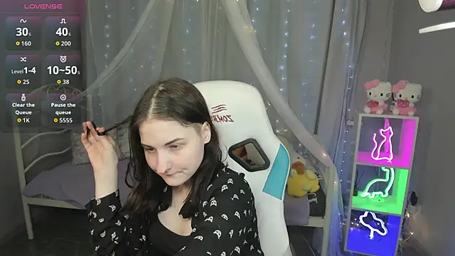 KiraDuvall online show from 03-25-26, 02:49