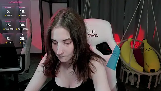 KiraDuvall online show from 04-06-26, 06:20