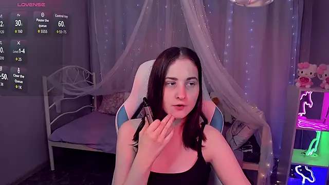 KiraDuvall online show from 04-19-26, 05:14