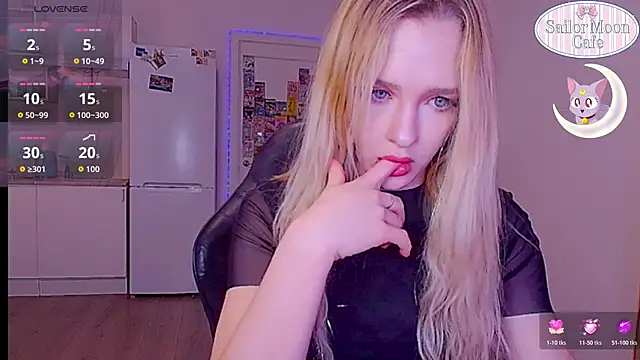 sailormoon666  online show from 03-20-26, 12:11