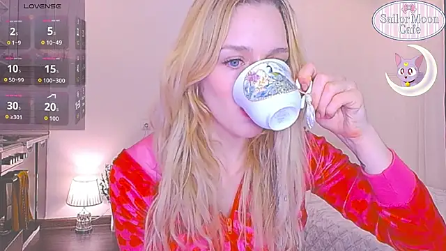 sailormoon666  online show from 04-03-26, 05:03