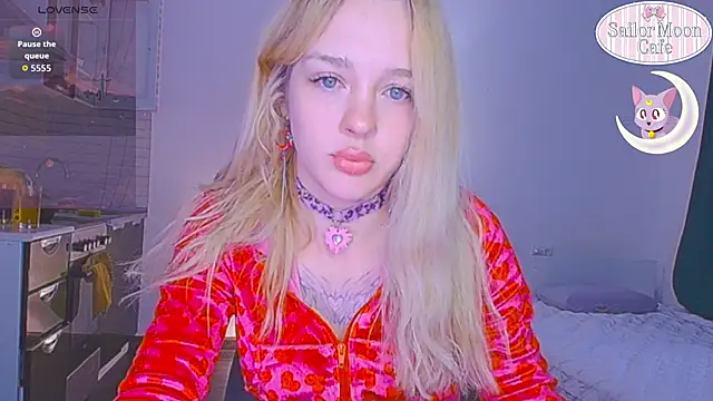 sailormoon666  online show from 04-15-26, 04:07