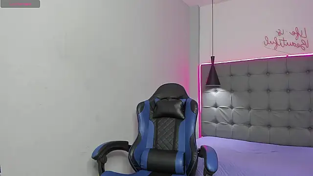 scarletcherry18 online show from 02-21-26, 04:03