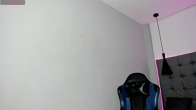 scarletcherry18 online show from 06-09-26, 08:04