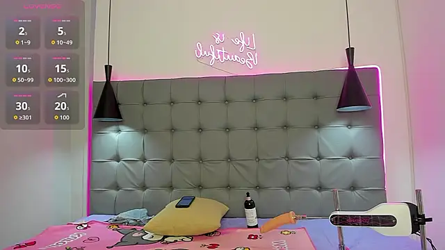 scarletcherry18 online show from 03-18-26, 03:53