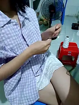 Snapshot of Fullmoon22 chatting on 01-14-26, 07:34 Fullmoon22 online show from 01-14-26, 07:34