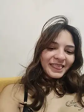 carazinho2128 online show from 06-24-26, 02:37