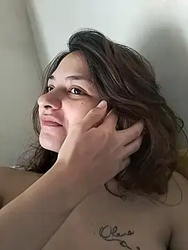 carazinho2128 online show from 06-26-26, 06:03