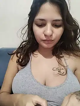 carazinho2128 online show from 06-30-26, 07:41