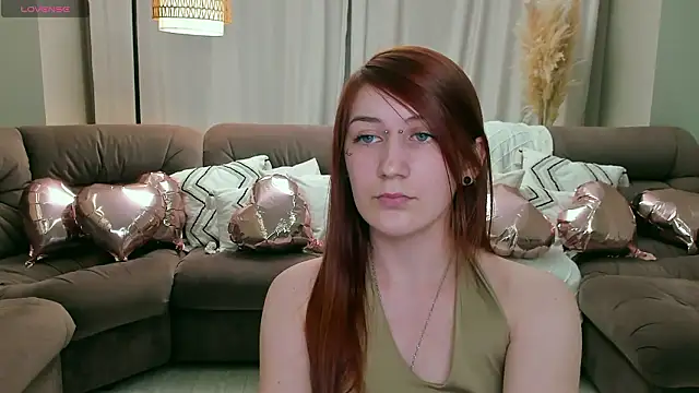 Polly Sweet online show from 02-09-26, 06:39