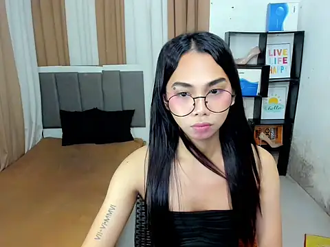 SeductiveYukie online show from 01-15-26, 01:03