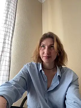 Snapshot of _Crystal_2 chatting on 02-06-26, 09:38 Crystal 2 online show from 02-06-26, 09:38