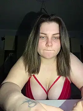 Snapshot of ShappireJoy chatting on 02-15-26, 12:44 ShappireJoy online show from 02-15-26, 12:44