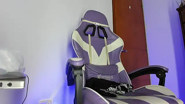 Yankees xxx online show from 04-11-26, 12:31