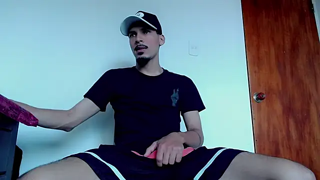 Snapshot of Yankees_xxx chatting on 07-01-26, 06:41 Yankees xxx online show from 07-01-26, 06:41