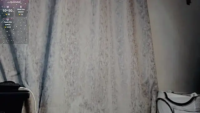 Snapshot of Yankees_xxx chatting on 06-03-26, 02:33 Yankees xxx online show from 06-03-26, 02:33