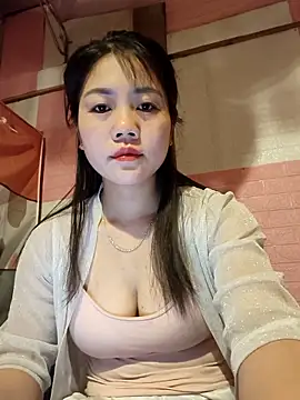 Ngocmai lazdy online show from 02-06-26, 09:11