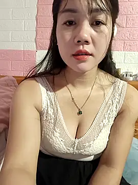 Ngocmai lazdy online show from 04-03-26, 01:34