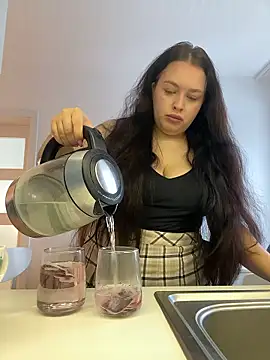 Snapshot of ElisonFox chatting on 01-13-26, 01:48 ElisonFox online show from 01-13-26, 01:48