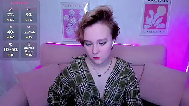 Ellie Heavenly online show from 02-08-26, 01:47