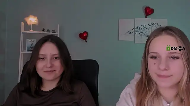 Snapshot of miles_candy chatting on 02-17-26, 08:28 miles candy online show from 02-17-26, 08:28