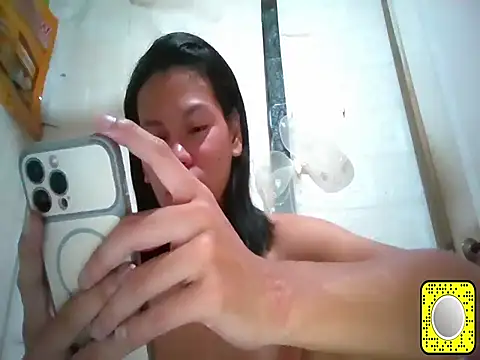 HugeAgatha online show from 04-10-26, 02:02