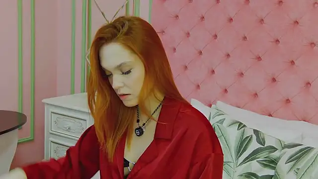 AvaLarson online show from 03-08-26, 01:25