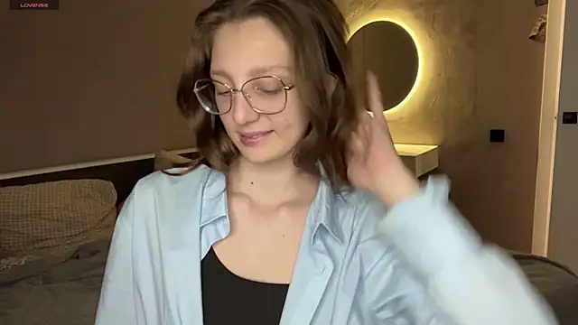 ChrisAmott online show from 04-18-26, 07:58