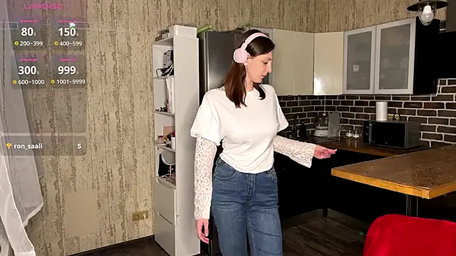 Snapshot of ChrisAmott chatting on 02-19-26, 04:26 ChrisAmott online show from 02-19-26, 04:26