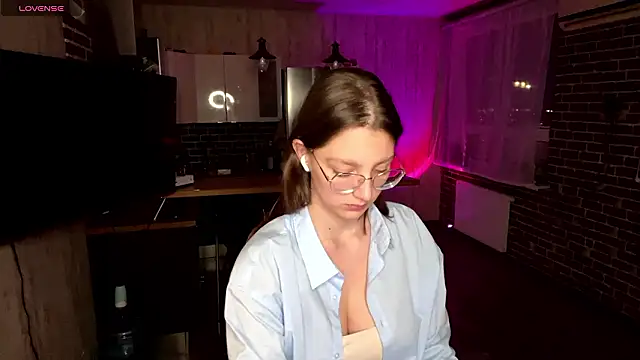 ChrisAmott online show from 03-27-26, 04:41