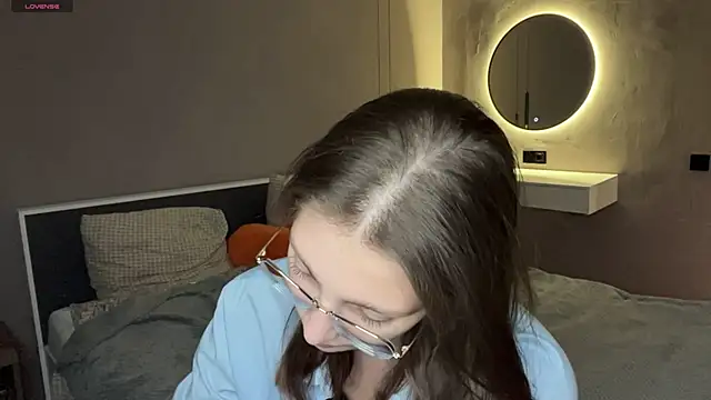 ChrisAmott online show from 04-18-26, 04:09