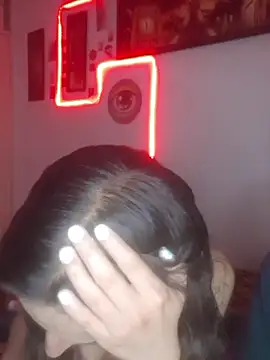 Snapshot of AlexxaAndRileyy chatting on 01-18-26, 02:15 AlexxaAndRileyy online show from 01-18-26, 02:15